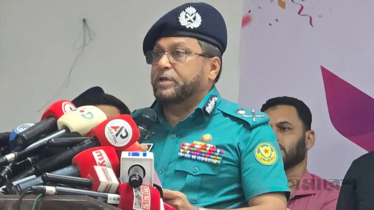 পুলিশ ও গণমাধ্যম পরস্পরের বন্ধু: ডিএমপি কমিশনার