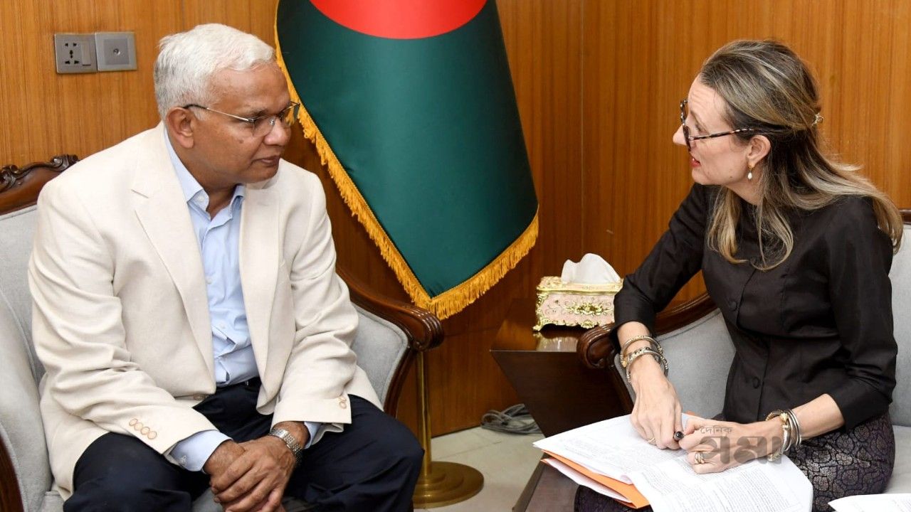 মহিলা ও শিশু বিষয়ক এবং সমাজকল্যাণ মন্ত্রীর সাথে UNFPA-এর কান্ট্রি রিপ্রেজেন্টেটিভের সাক্ষাৎ
