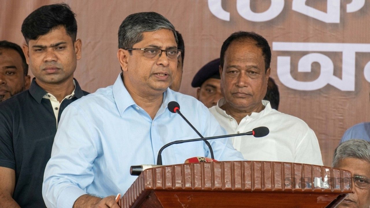 প্রধানমন্ত্রীর স্ত্রী ডা. জুবাইদা রহমানও ফ্যামিলি কার্ড পাবেন : মীর শাহে আলম