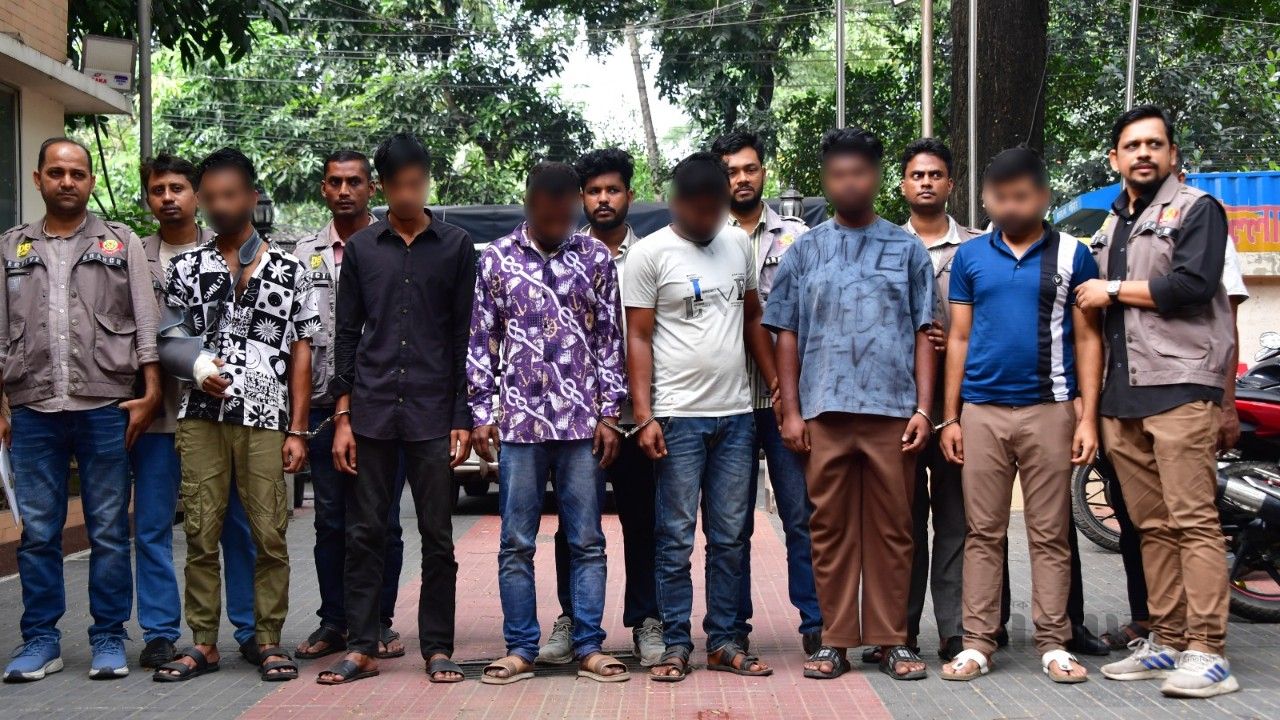 রাজধানীতে বিশেষ কায়দায় মোটরসাইকেল চুরি, চক্রের ৬ সদস্য গ্রেফতার